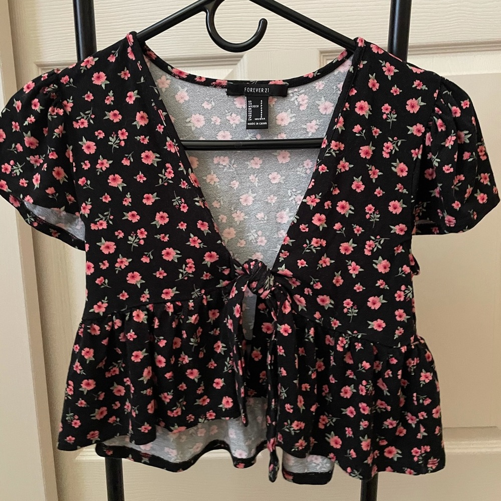 Floral top